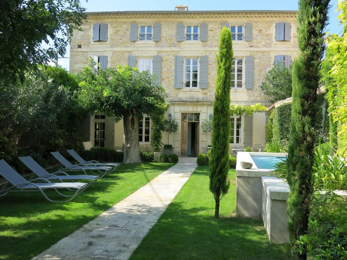 Bed and Breakfast La Maison Saint Jean Boulbon Exterior foto